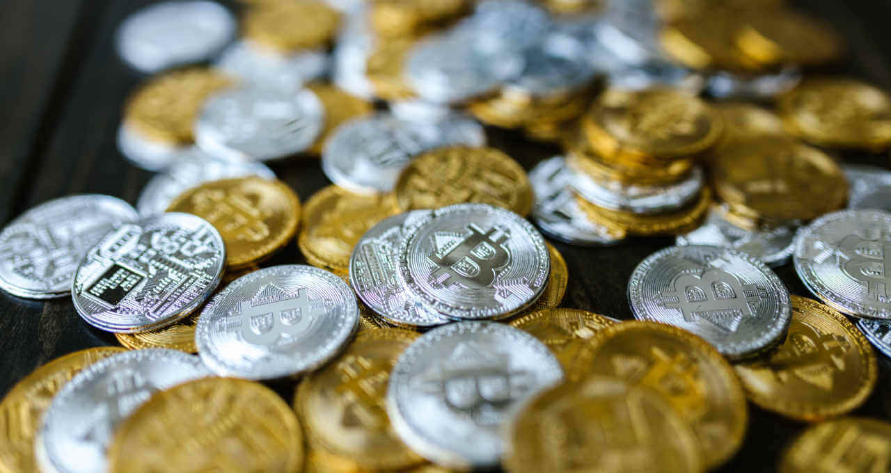 Enquanto Bitcoin pode valorizar 200%, estas criptomoedas alternativas podem subir até 39.900%; veja a lista