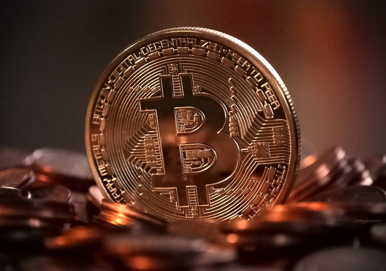Imagem representando Bitcoin, mostrando uma moeda de Bitcoin.