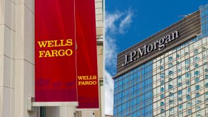 Balanços do 3T24 do JPMorgan e do Wells Fargo sinalizam alívio na economia, mas analista ainda tem ressalvas; entenda