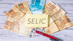 Vamos sentir saudades da Selic em 13,75%? Veja onde investir na renda fixa enquanto mercado espera mais altas nos juros