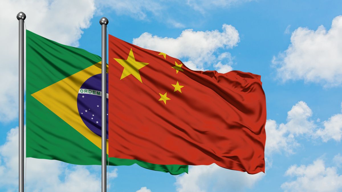 ‘Brasil é uma segunda derivada de China’, afirma Felipe Miranda; entenda como país pode se beneficiar com otimismo em relação ao gigante asiático